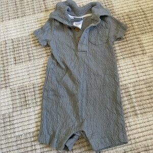 Little Lad Gray Baby textured body suit